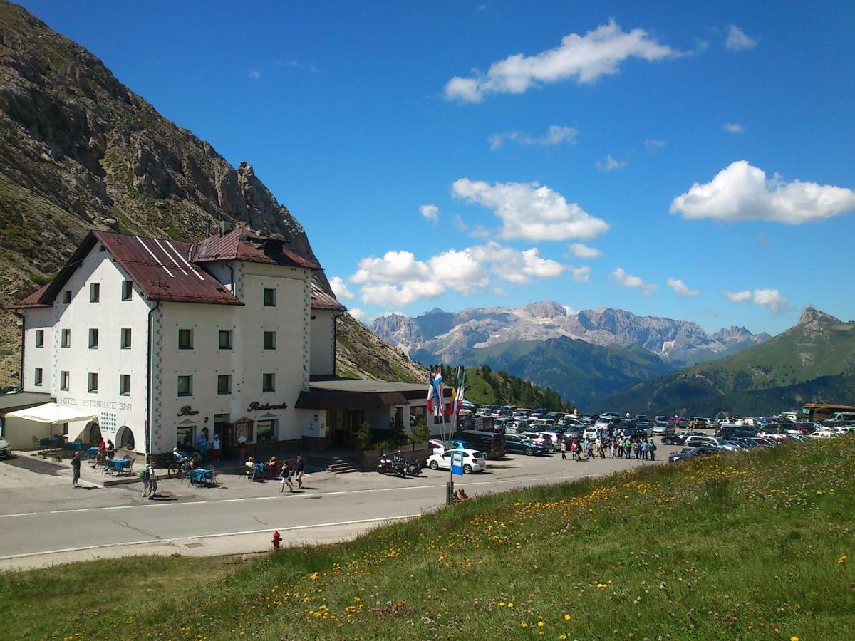Hotel Col Di Lana Canazei Kültér fotó