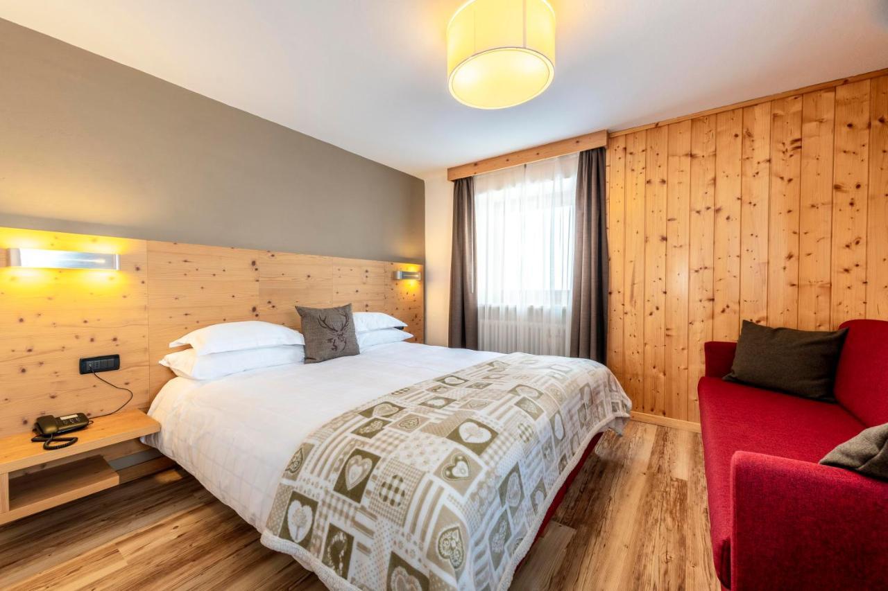 Hotel Col Di Lana Canazei Szoba fotó