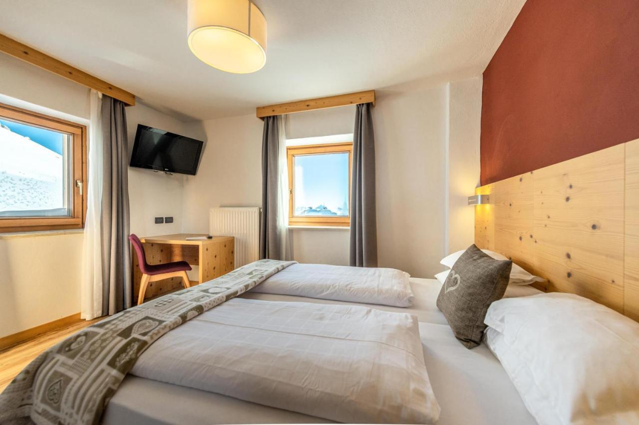 Hotel Col Di Lana Canazei Kültér fotó