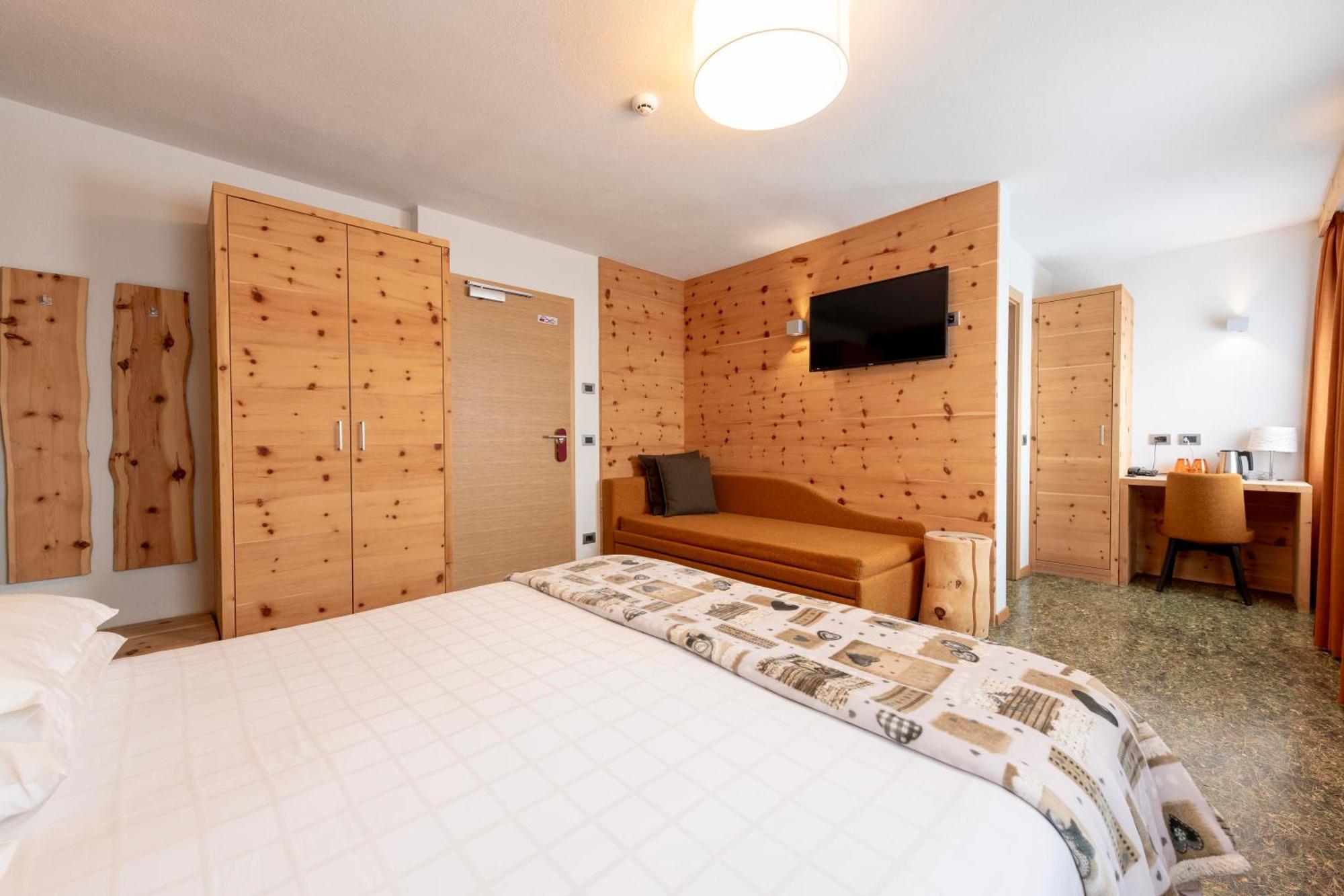 Hotel Col Di Lana Canazei Szoba fotó