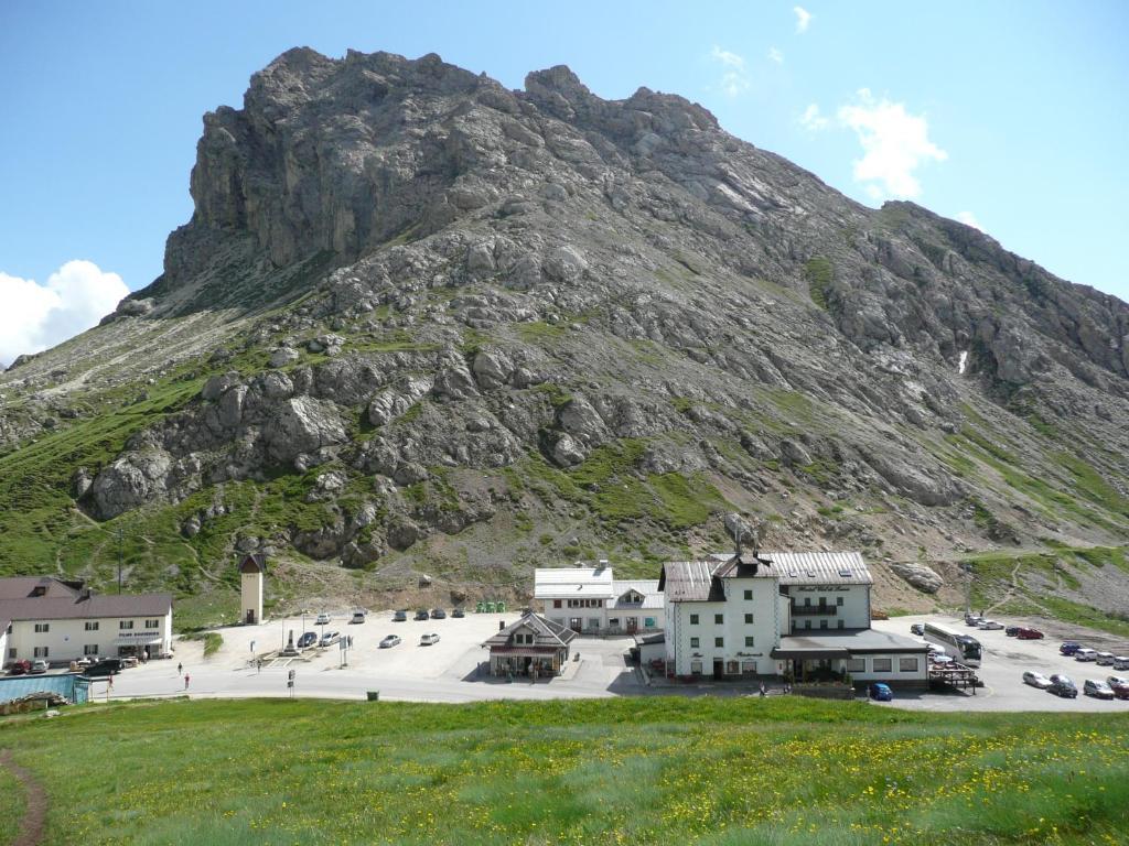 Hotel Col Di Lana Canazei Szoba fotó